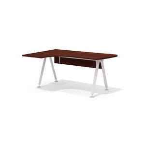 Эргономичный стол на металлокаркасе левый