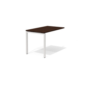 Брифинг-приставка на металлокаркасе