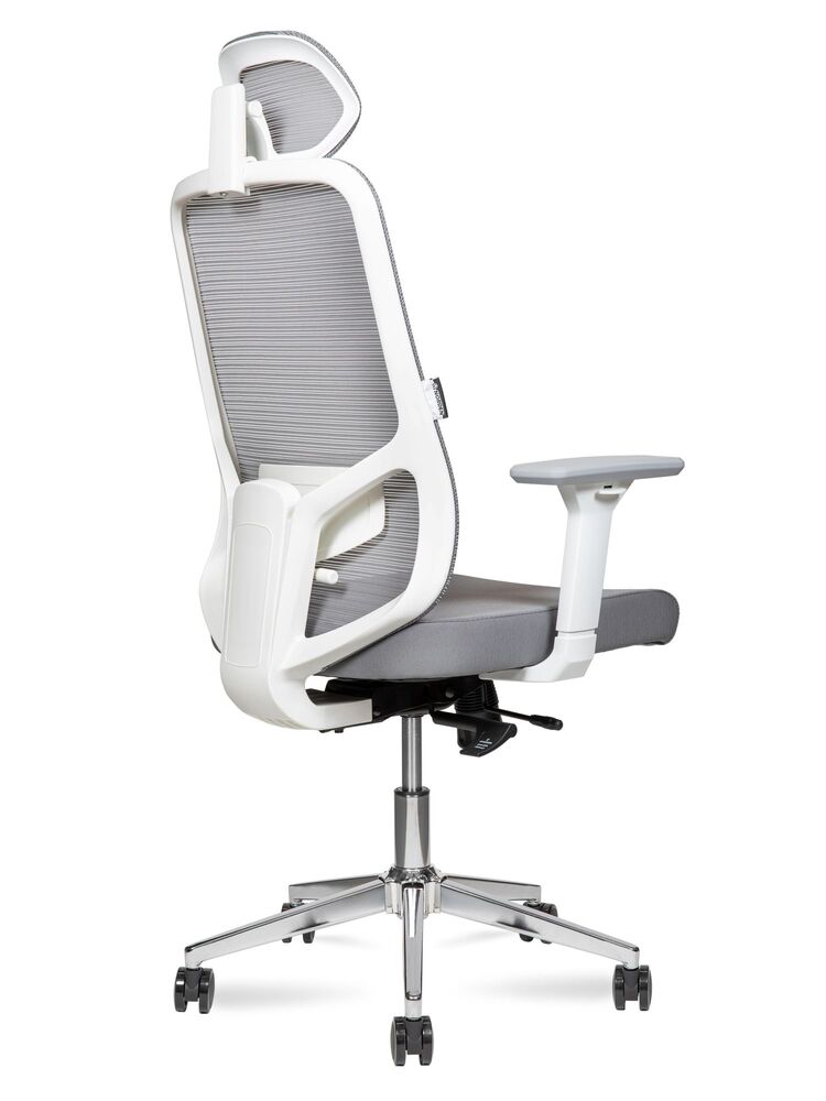Кресло руководителя Best white