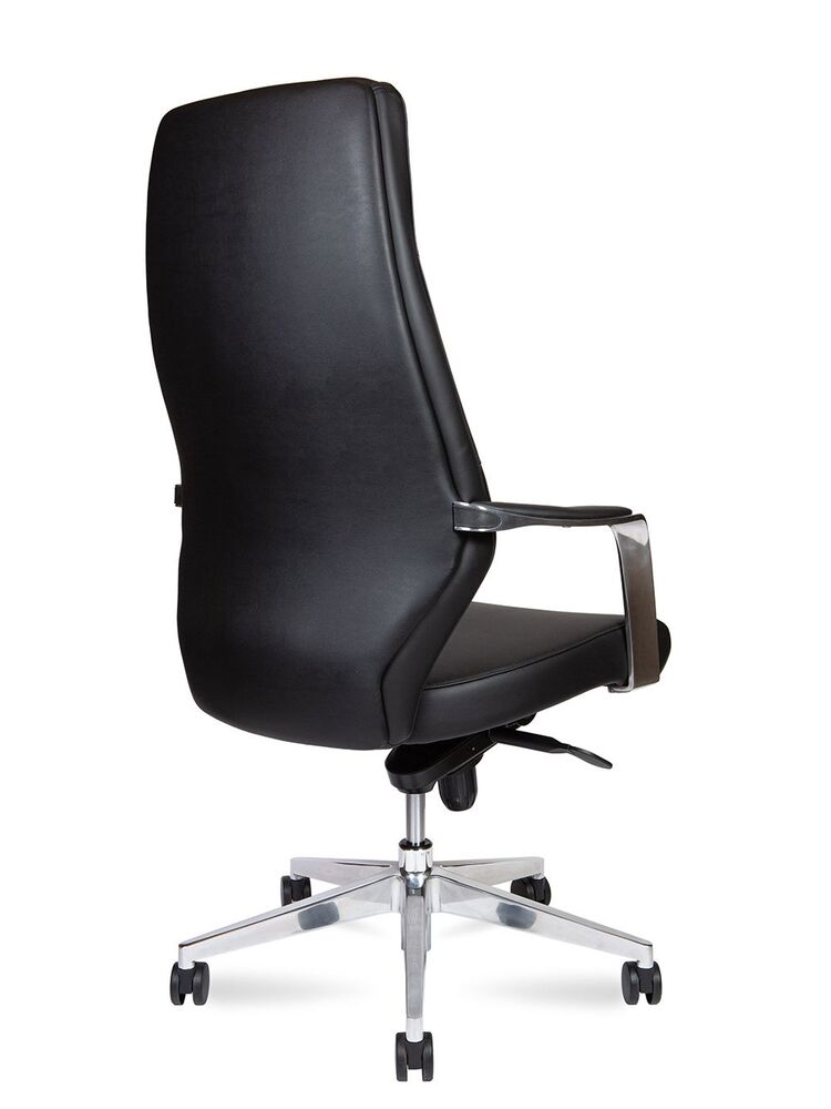 Кресло руководителя Capital Black