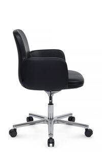 Кресло для персонала Charm