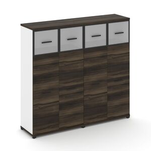 Шкаф две широкие секции, 4 ниши