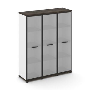 Шкаф три узкие секции, 4 ниши