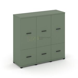 Шкаф три узкие секции, 3 ниши