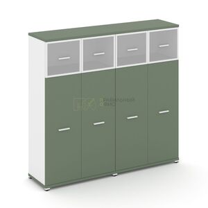 Шкаф две широкие секции, 4 ниши