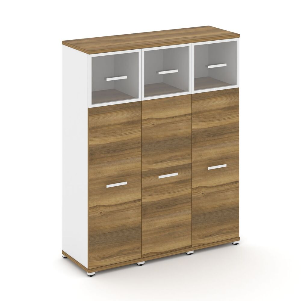 Шкаф три узкие секции, 4 ниши