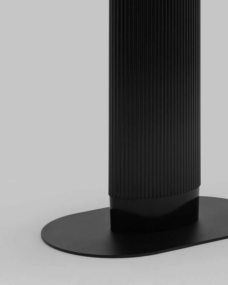 Стол обеденный