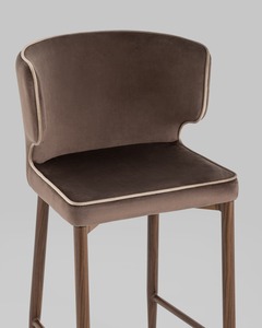 Стул полубарный