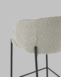 Стул полубарный