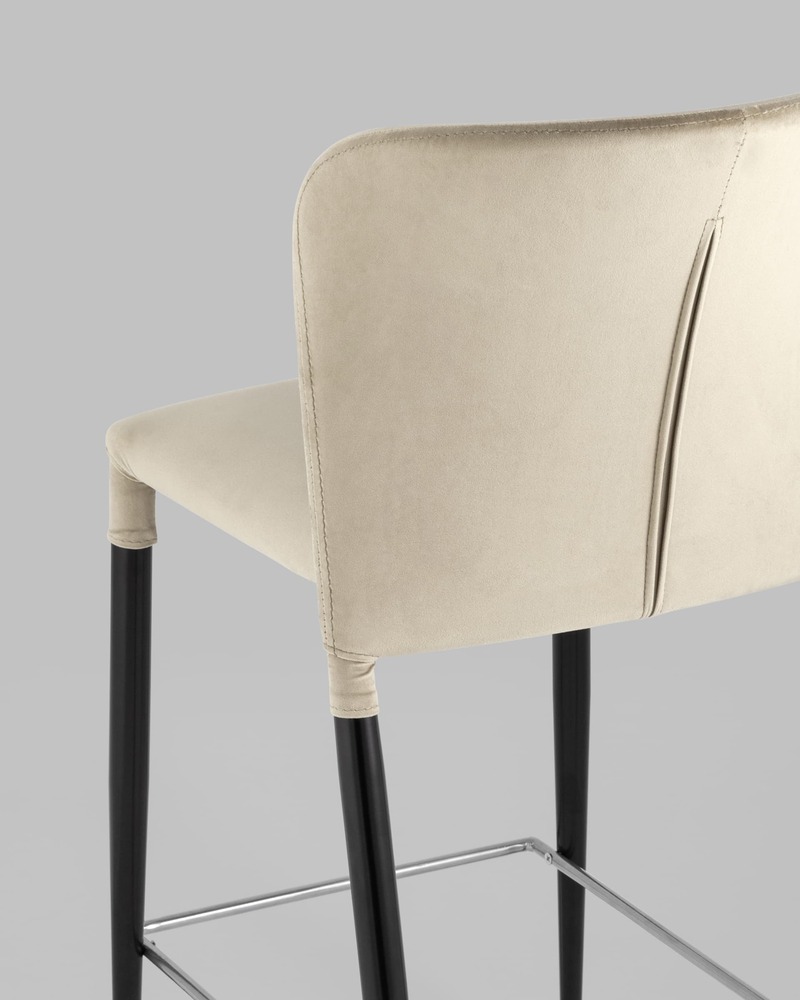 Стул полубарный