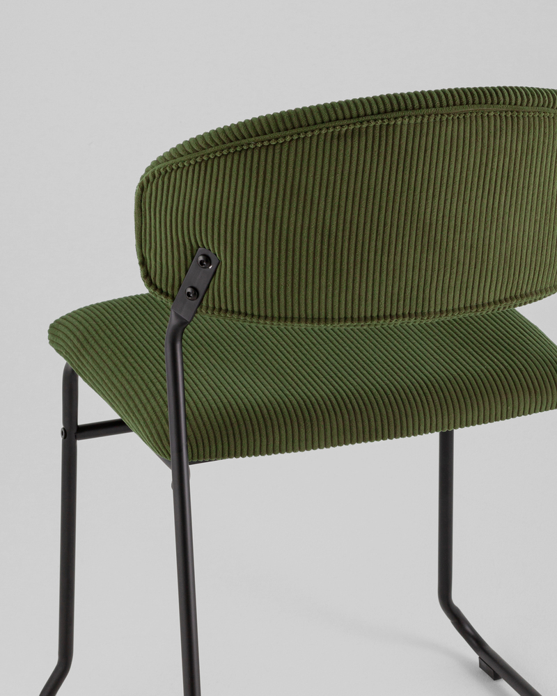 Стул обеденный