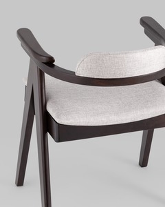 Стул обеденный