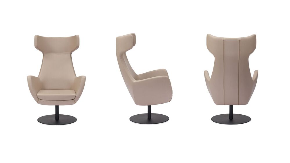 Кресло с высокой спинкой на круглой опоре