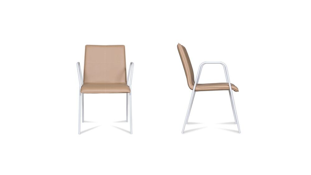 Кресло со средней спинкой на ножках