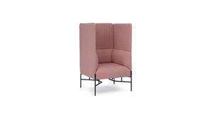 Кресло с высокой спинкой