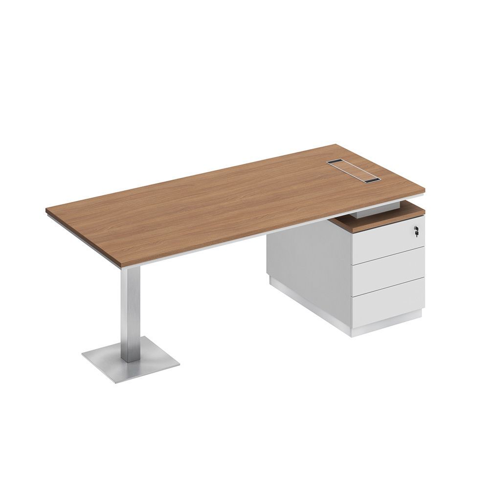 Стол на опорной тумбе для руководителя